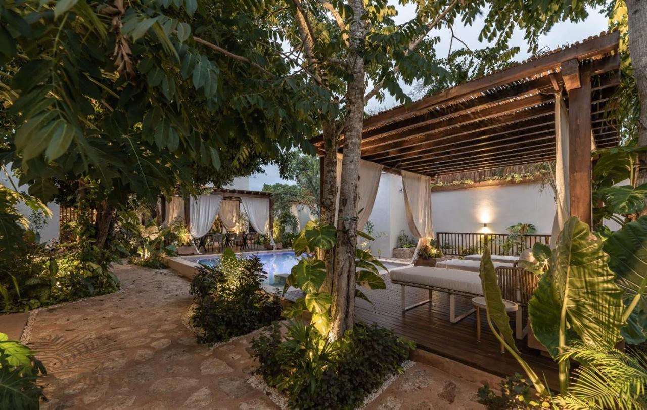 Hotel Sutuk Valladolid  Eksteriør bilde